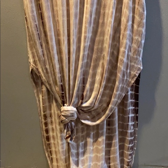 Short Sleeve Maxi Dress - Picture 2 of 4